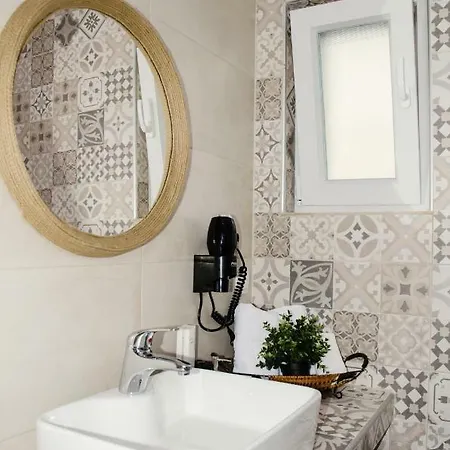 Cozy In Center سالونيك