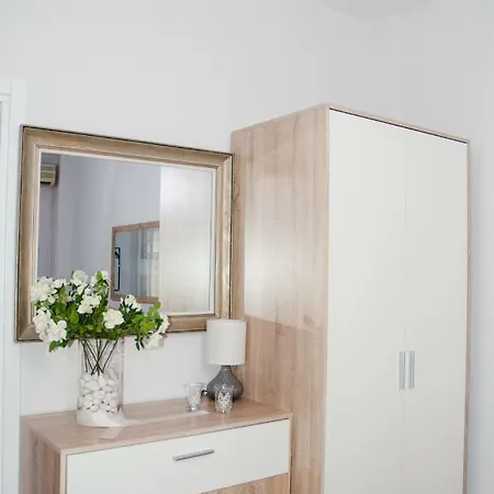 Cozy In Center * Thessaloniki